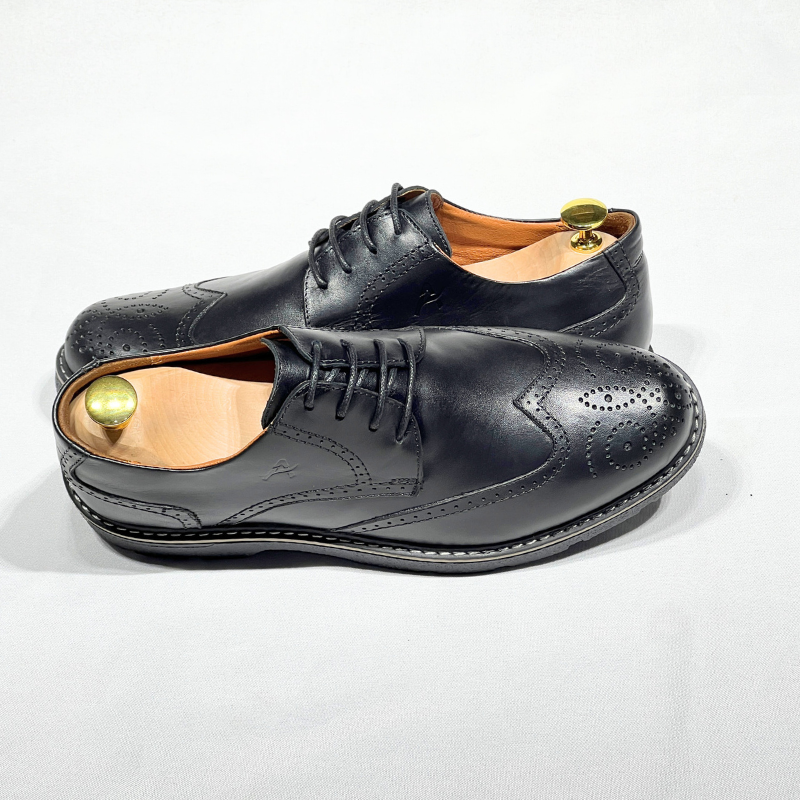 ALONZO – Chaussure Derby en cuir 100% NOIR REF AZ505