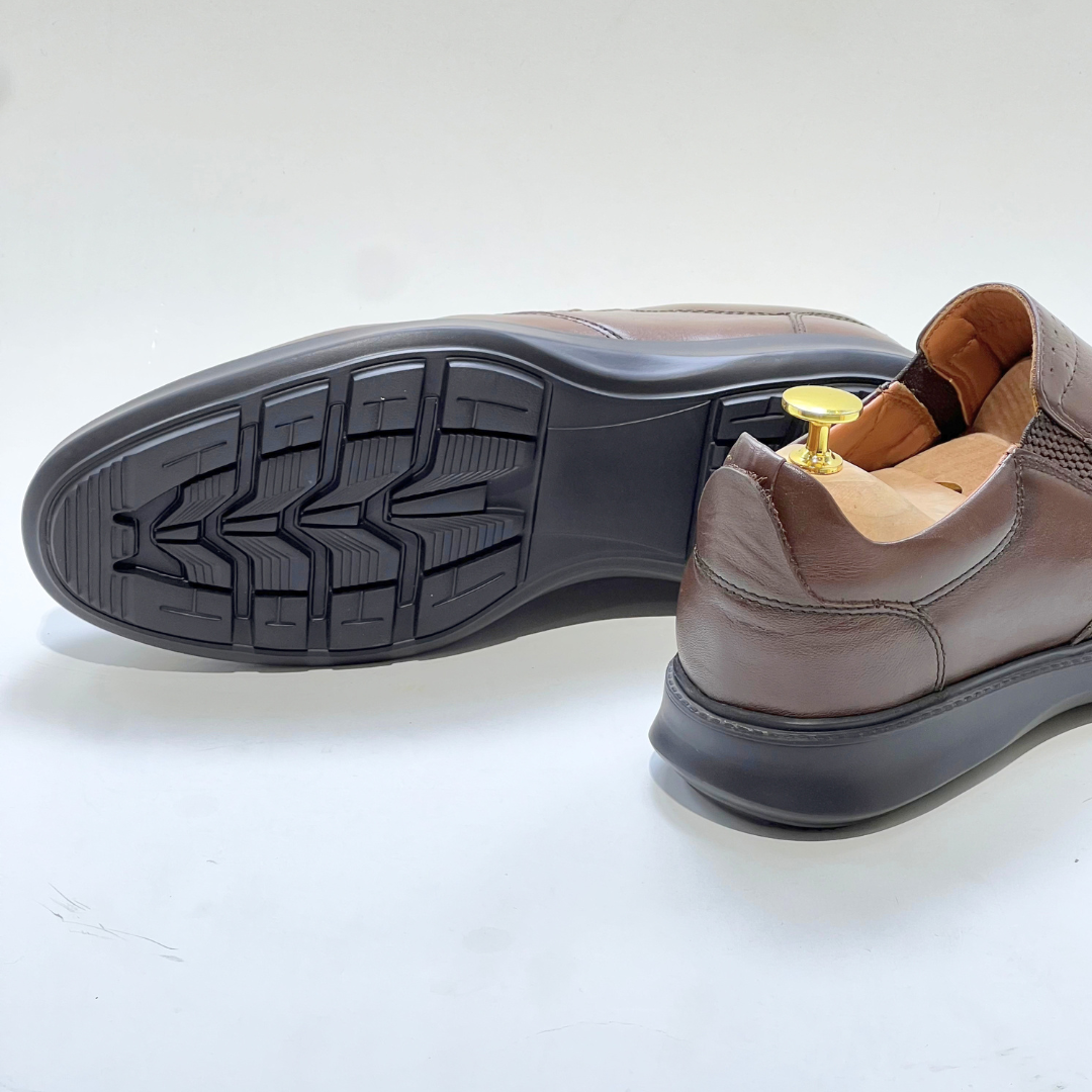 Chaussures Médicale Pour Homme 100% Cuir marron EXTRA Confortable REF 016