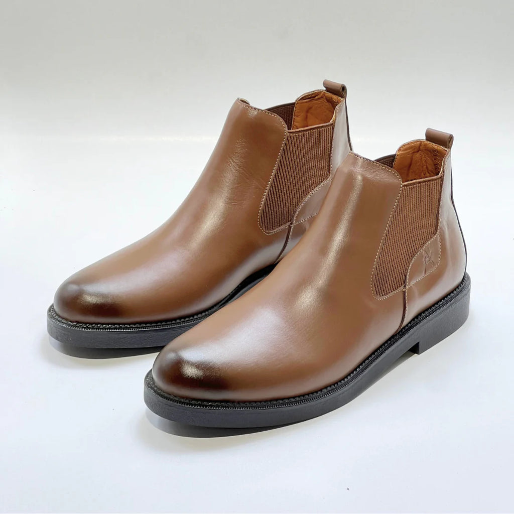 VOGUISH Tan Chelsea Boot 100% Cuir tabac REF 038