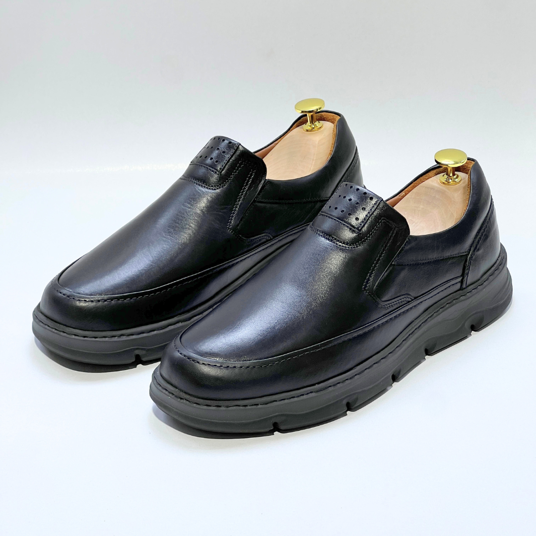 Chaussures Confortables pour Homme 100% Cuir Médical Noir REF AZ1032