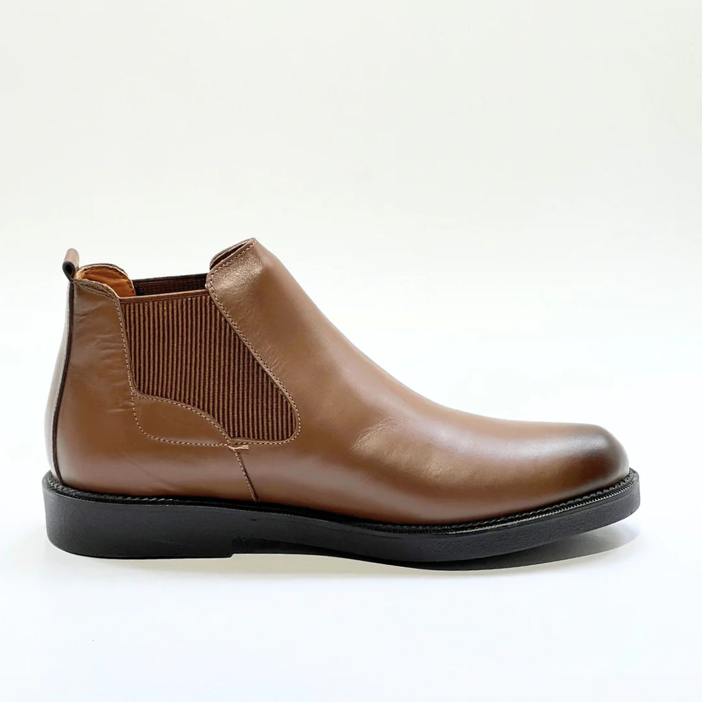 VOGUISH Tan Chelsea Boot 100% Cuir tabac REF 038