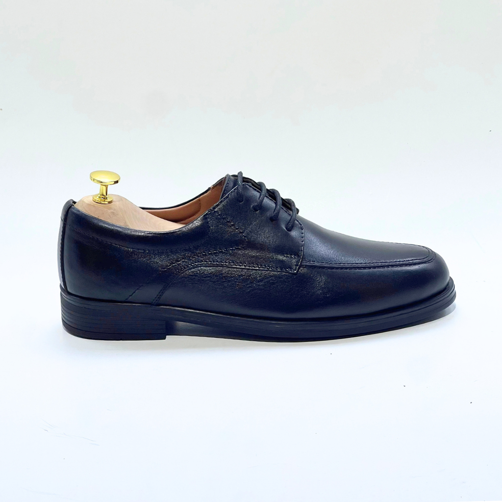 DERBY CLASSIQUE EN CUIR VÈRITABLES NOIR REF 493
