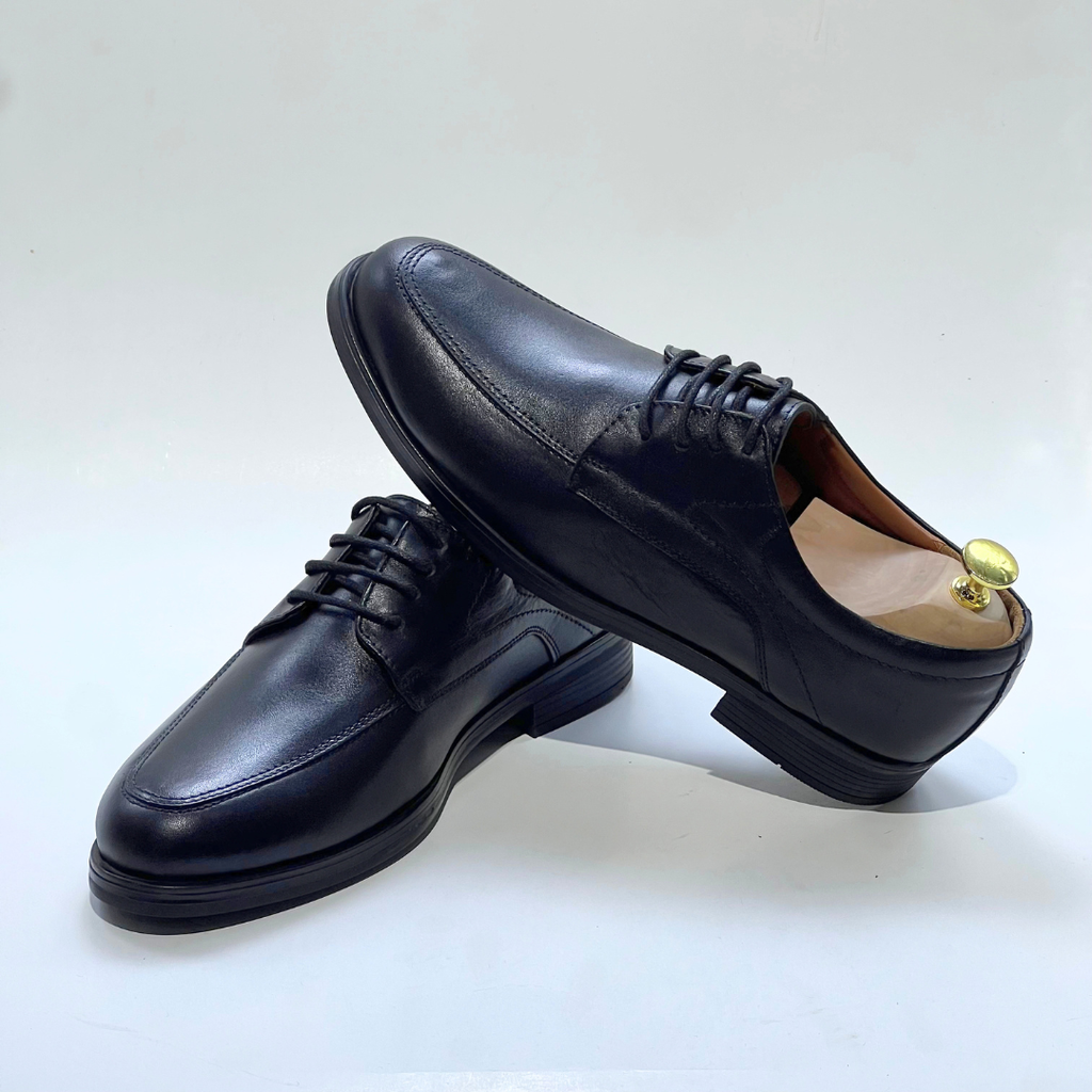 DERBY CLASSIQUE EN CUIR VÈRITABLES NOIR REF 493